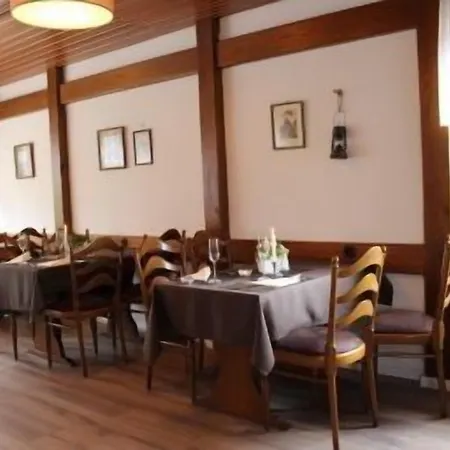 Hotel Vom Land Zum