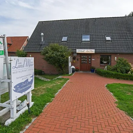 Vom Land Zum Hotel