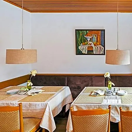 Hotel Vom Land Zum Jork